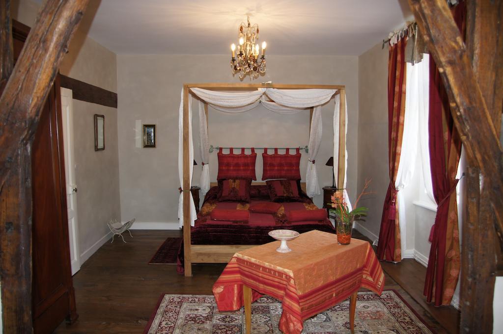 Le Clos De La Muse Saint-Junien Zimmer foto